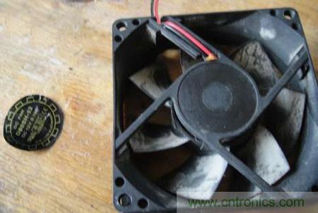 想減少電費(fèi)嗎？DIY一個(gè)迷你風(fēng)力發(fā)電機(jī)吧