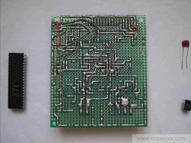 DIY集電容、電感和頻率為一體的測量儀器