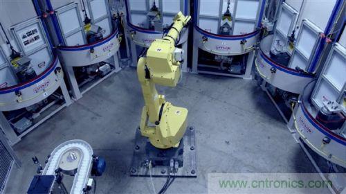 顛覆傳統(tǒng)設(shè)計，蘋果全新Mac Pro生產(chǎn)線探秘