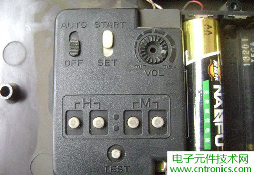 拆個老古董，日本精工石英電子掛鐘拆解