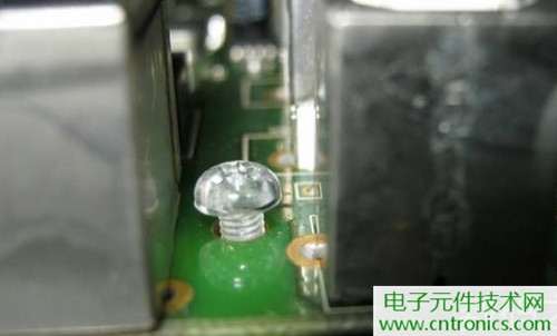 觸摸屏售價過萬？一臺工控設(shè)備觸摸屏拆解