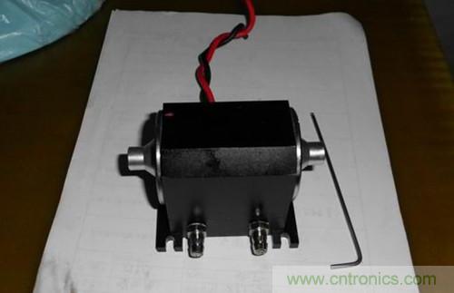 這貨一萬三？50W半導(dǎo)體激光模塊拆解