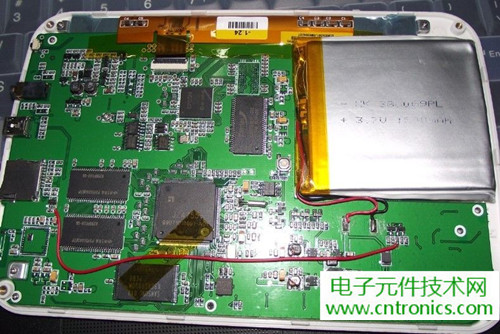 探秘電子紙！一款電紙書的電子墨水屏拆解