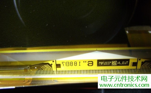 探秘電子紙！一款電紙書的電子墨水屏拆解