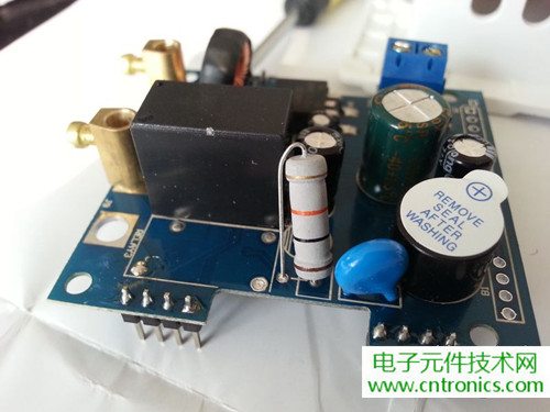 一款觸控開關(guān)拆解，做工不錯