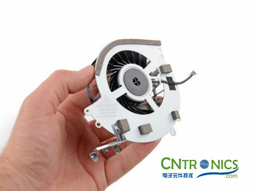 游戲機(jī)內(nèi)部的秘密:逆天級(jí)拆解索尼 PALY STATION 4!