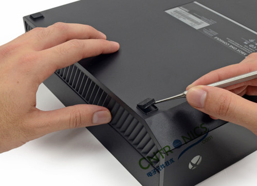 不容錯(cuò)過(guò)！大神級(jí)拆解力作：X-BOX ONE 解密內(nèi)部結(jié)構(gòu)!！