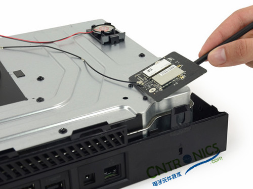 不容錯(cuò)過(guò)！大神級(jí)拆解力作：X-BOX ONE 解密內(nèi)部結(jié)構(gòu)!！