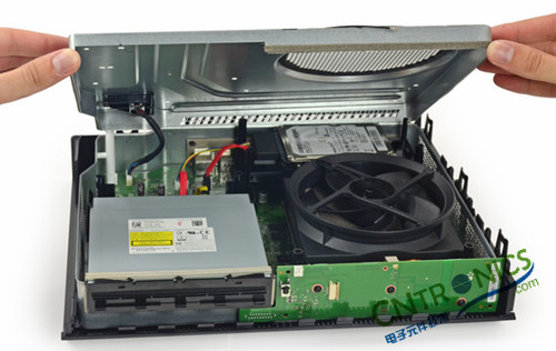 不容錯(cuò)過(guò)！大神級(jí)拆解力作：X-BOX ONE 解密內(nèi)部結(jié)構(gòu)!！