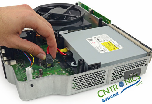 不容錯(cuò)過(guò)！大神級(jí)拆解力作：X-BOX ONE 解密內(nèi)部結(jié)構(gòu)!！