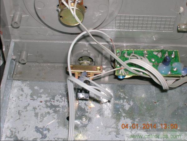 巧奪天工！大神利用山寨功放為高性價(jià)比逆變器"穿新衣"