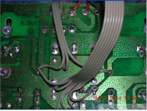 巧奪天工！大神利用山寨功放為高性價(jià)比逆變器&ldquo;穿新衣&rdquo;