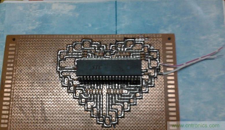 三八節(jié)將至！DIY心形LED流水燈！你們懂的~