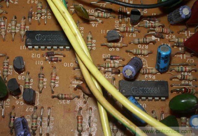 過(guò)去的質(zhì)量良心，百合花牌電磁爐拆解