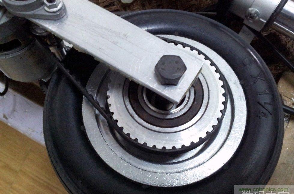 能工巧匠！DIY屬于你的電動滑板車！