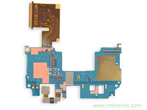 牛人強(qiáng)拆！新HTC One(M8)真機(jī)精密做工難修理