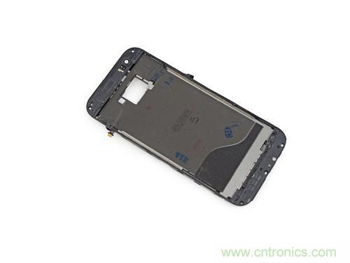 牛人強(qiáng)拆！新HTC One(M8)真機(jī)精密做工難修理