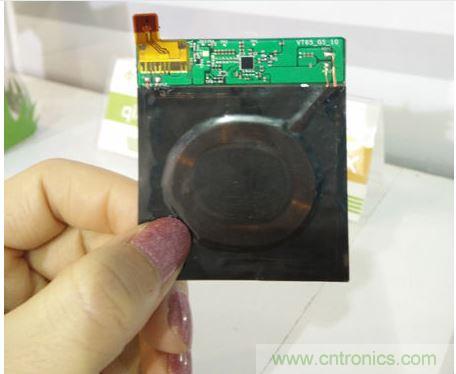 以上三個(gè)分別是為藍(lán)牙耳機(jī)、智能手表與手機(jī)設(shè)計(jì)的超薄無線充電模組