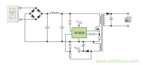 初級(jí)側(cè)驅(qū)動(dòng)器可通過(guò)在輸出級(jí)使用變壓器，設(shè)計(jì)成隔離式配置；或通過(guò)使用電感器替代輸出變壓器，并選用降壓控制器替代反激電路，設(shè)計(jì)成非隔離配置。