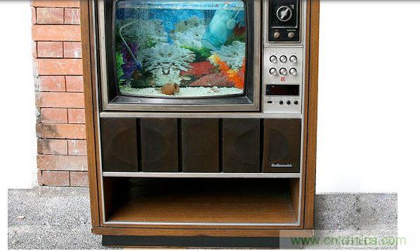 懷舊文藝風(fēng)，舊模擬電視機(jī)的改造