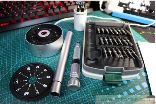 一款獨(dú)一無二的鋰電螺絲刀拆解評(píng)測(cè)：不止是價(jià)格感人