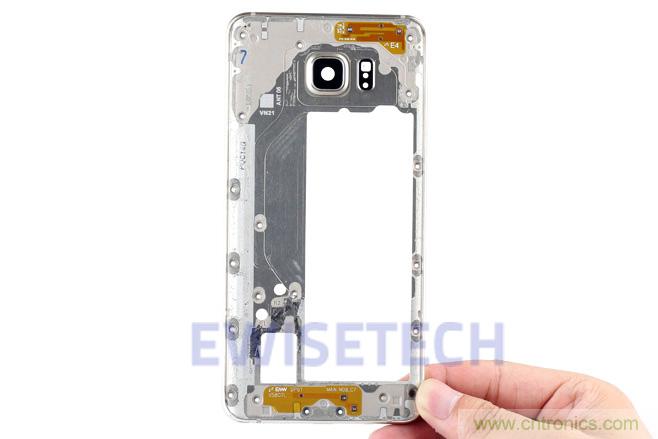 Galaxy Note5拆解，與S系列差距日漸模糊