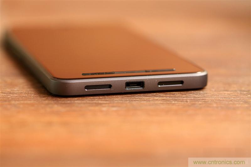 前世500次回眸,換來今生一次擦肩而過，那500多天的等待能否讓錘子揚(yáng)眉吐氣？