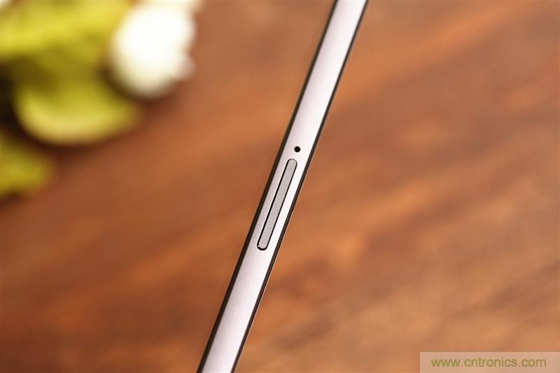 前世500次回眸,換來今生一次擦肩而過，那500多天的等待能否讓錘子揚(yáng)眉吐氣？