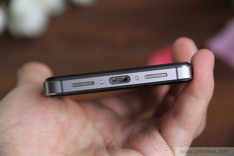 無邊框的 nubia Z9 ，一款既有驚喜，又有驚艷的智能手機(jī)