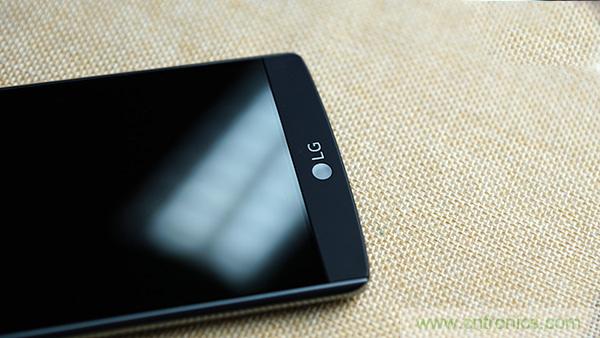 業(yè)界良心 LG V10 評測:剛毅、冷峻，不失人性化