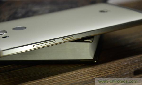 新旗艦Mate 8全評測：橫空出世！能否延續(xù)一機難求？