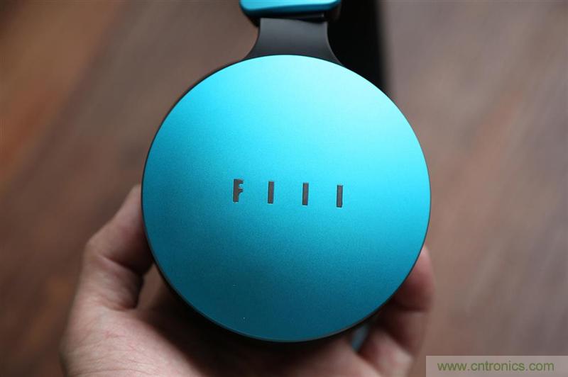 頭條哥的夢想之作！FIIL耳機(jī)能讓汪峰上頭條否？