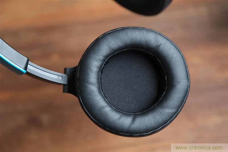 頭條哥的夢想之作！FIIL耳機(jī)能讓汪峰上頭條否？