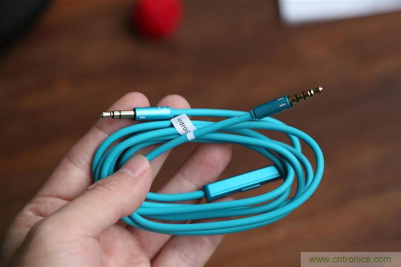 頭條哥的夢想之作！FIIL耳機(jī)能讓汪峰上頭條否？