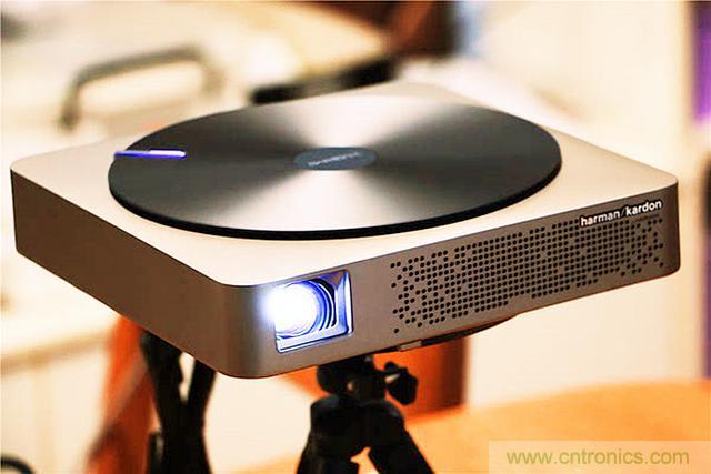 無屏電視時代已然來臨，客廳你做好準(zhǔn)備了嗎？