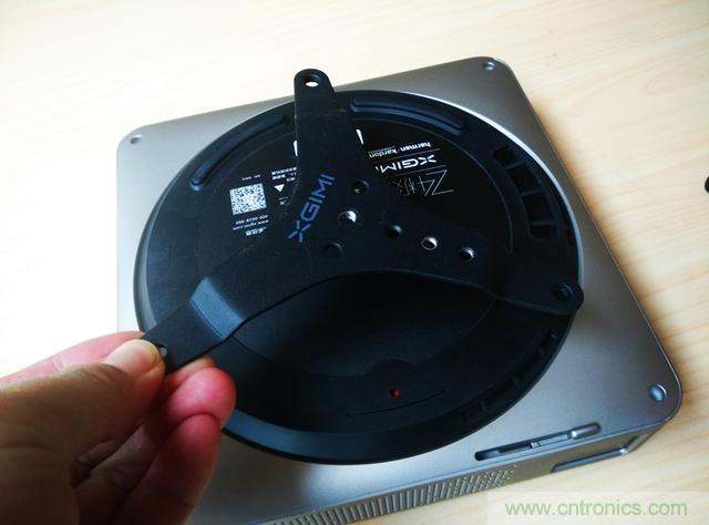 無屏電視時代已然來臨，客廳你做好準(zhǔn)備了嗎？