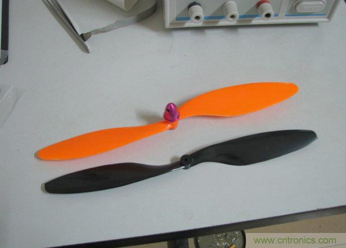 無人機 DIY 制作全過程，酷得不要不要的！