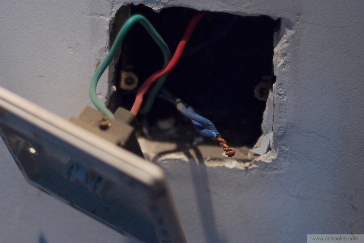 星球大戰(zhàn)原力釋放，無線控制易如反掌