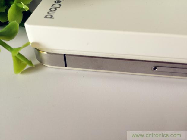 長(zhǎng)虹流云智能電源，集&ldquo;充電&rdquo;+&ldquo;存儲(chǔ)&rdquo;于一身