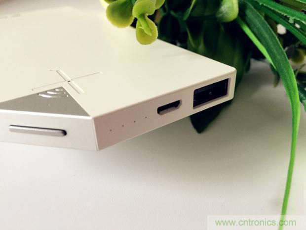 長(zhǎng)虹流云智能電源，集&ldquo;充電&rdquo;+&ldquo;存儲(chǔ)&rdquo;于一身