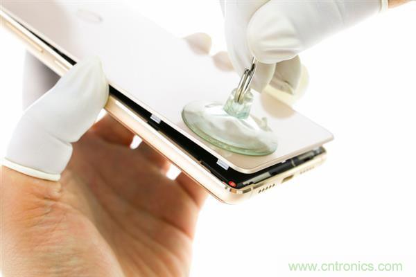 小米手機(jī)4S超詳細(xì)拆解:內(nèi)外硬件大升級(jí)