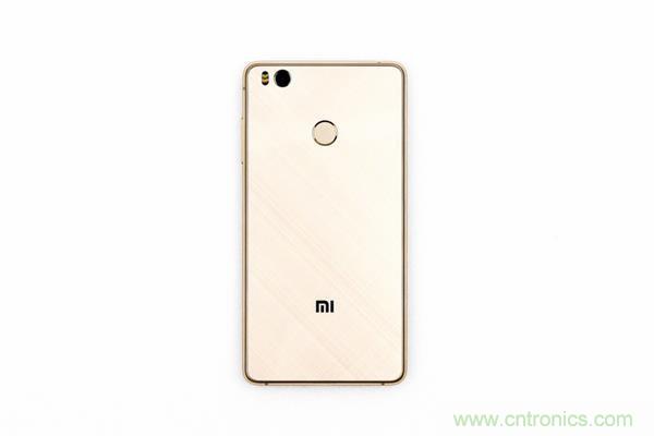 小米手機(jī)4S超詳細(xì)拆解:內(nèi)外硬件大升級(jí)