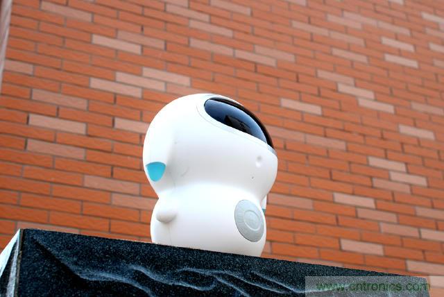 &ldquo;爸爸再不陪我，我就長大了&rdquo;&mdash;&mdash;小騰機(jī)器人