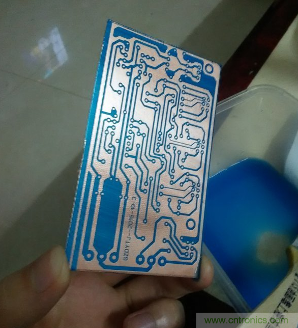 嘗試了四次PCB制作， 最后一發(fā)算是成功了