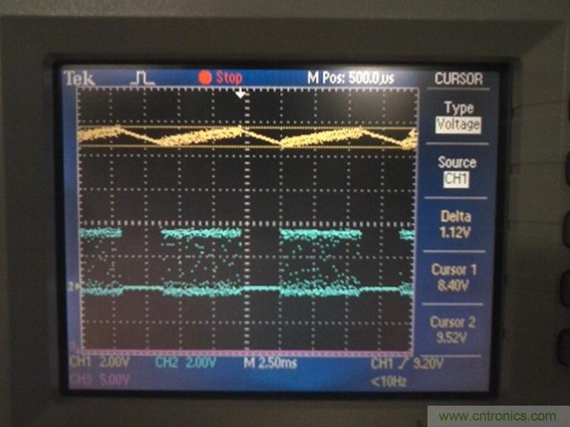 帶開關(guān)轉(zhuǎn)換器的8位MCU如何減少成本和電路板空間？