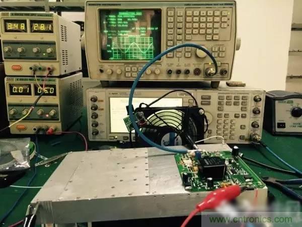 想看大牛是如何DIY射頻功放的嗎？