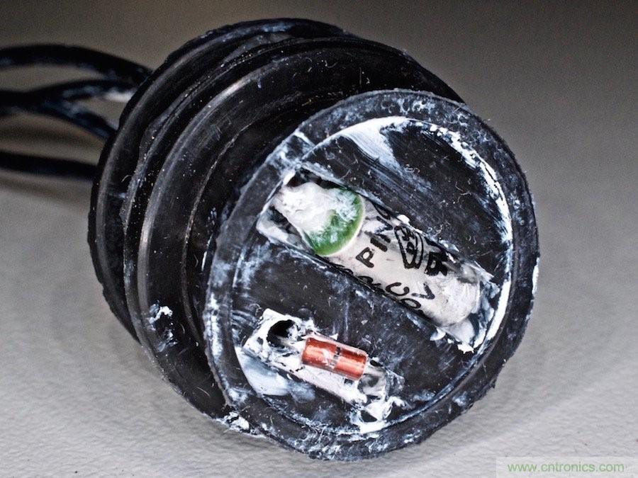 電磁爐里都用了哪些元器件？