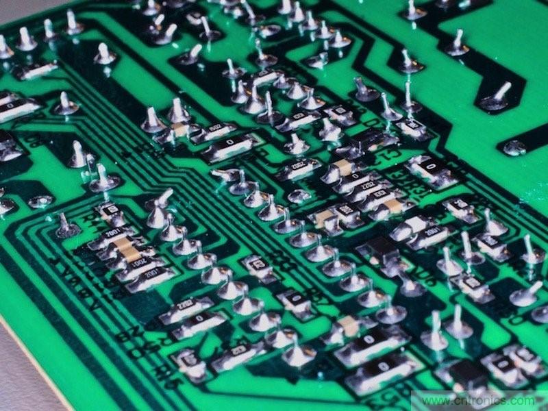 電磁爐里都用了哪些元器件？