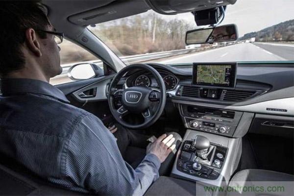 親測(cè)：從ADAS到自動(dòng)駕駛，不同品牌上路表現(xiàn)對(duì)比