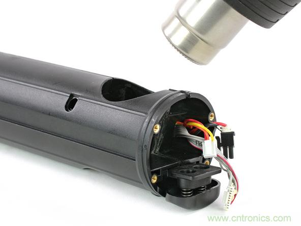 從電池到傳感器，完整拆解小米智能自行車